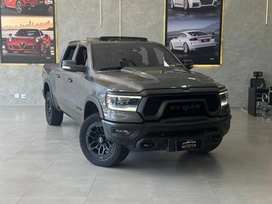 RAM 1500 5.7 V8 GASOLINA REBEL CD 4X4 AUTOMÁTICO